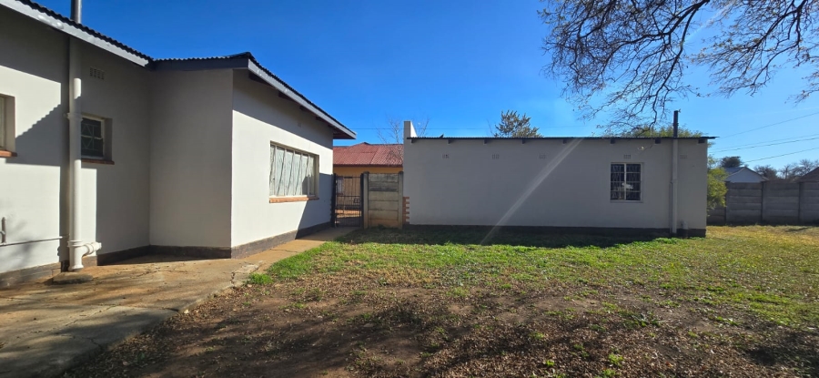3 Bedroom Property for Sale in Meiringspark Ext 1 North West